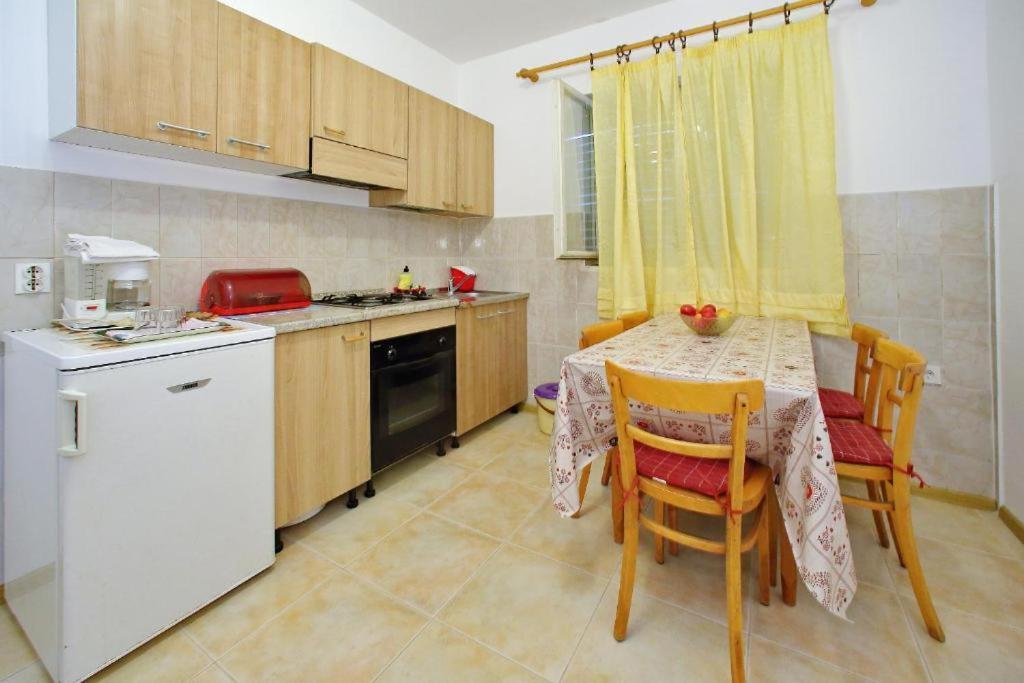 Guest House Villa Jadera Zadar Bagian luar foto